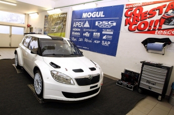 Škoda Fabia Super 2000 na rok 2012 (Josef Petrů)